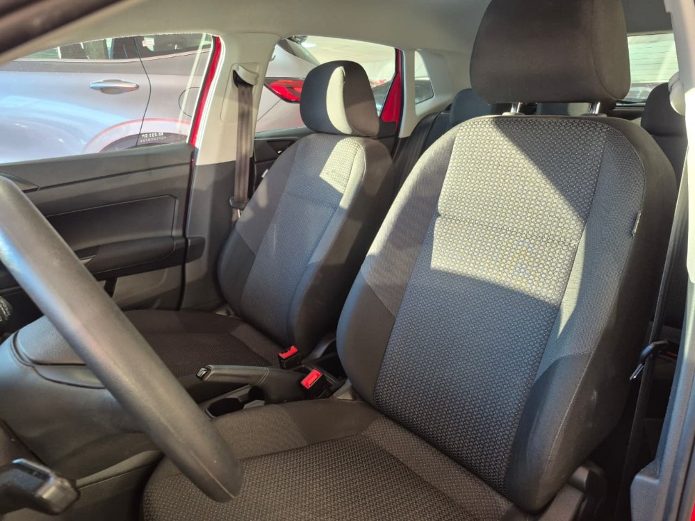 Volkswagen Polo 1.6 MSI Trendline AT — foto 6